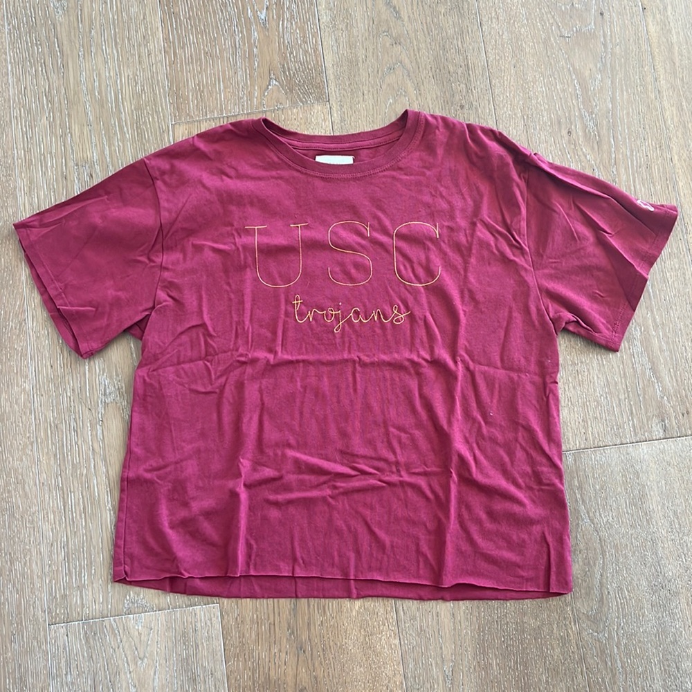 USC tshirt